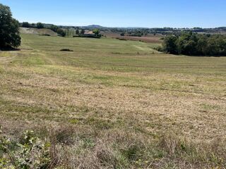  Terrain à vendre 270000 m² Bias