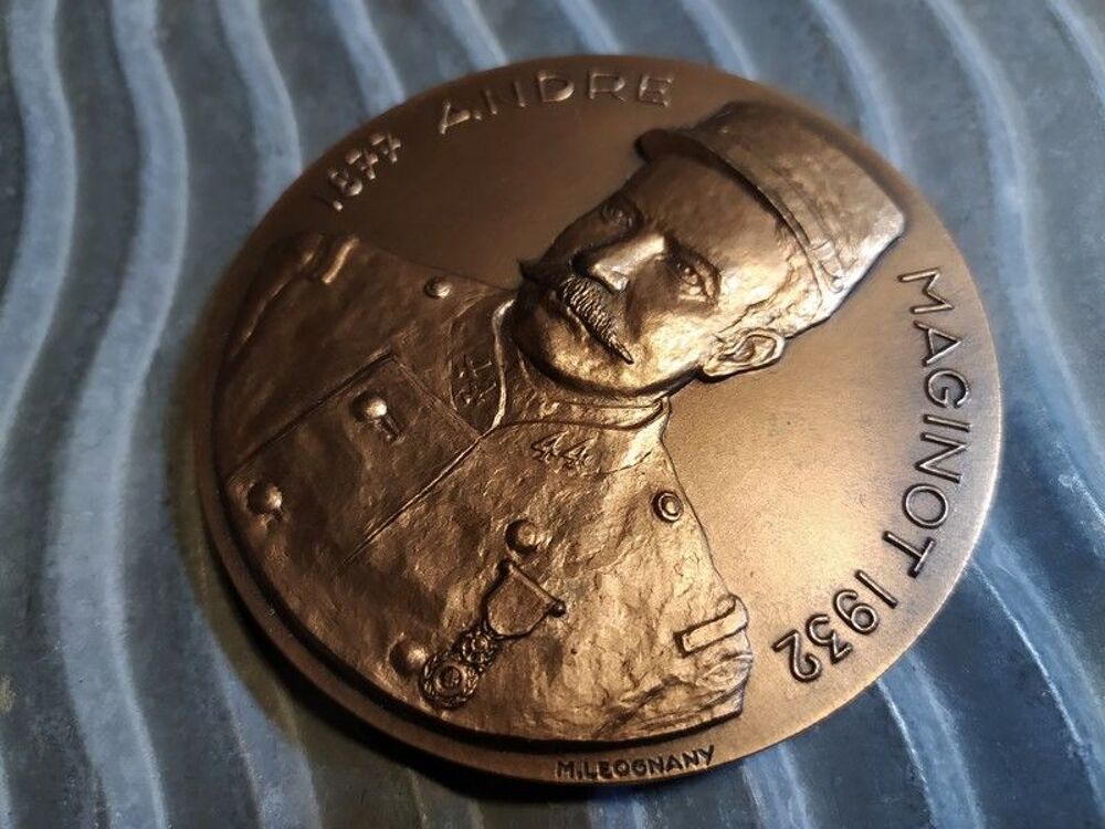 M&eacute;daille Bronze Andr&eacute; Maginot 1877-1932 Leognany 