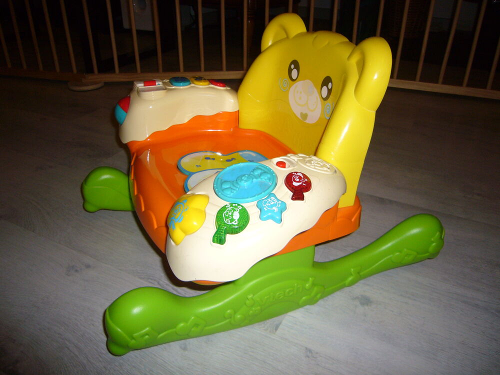 Fauteuil &agrave; bascule b&eacute;b&eacute;/ enfant Mobilier enfants