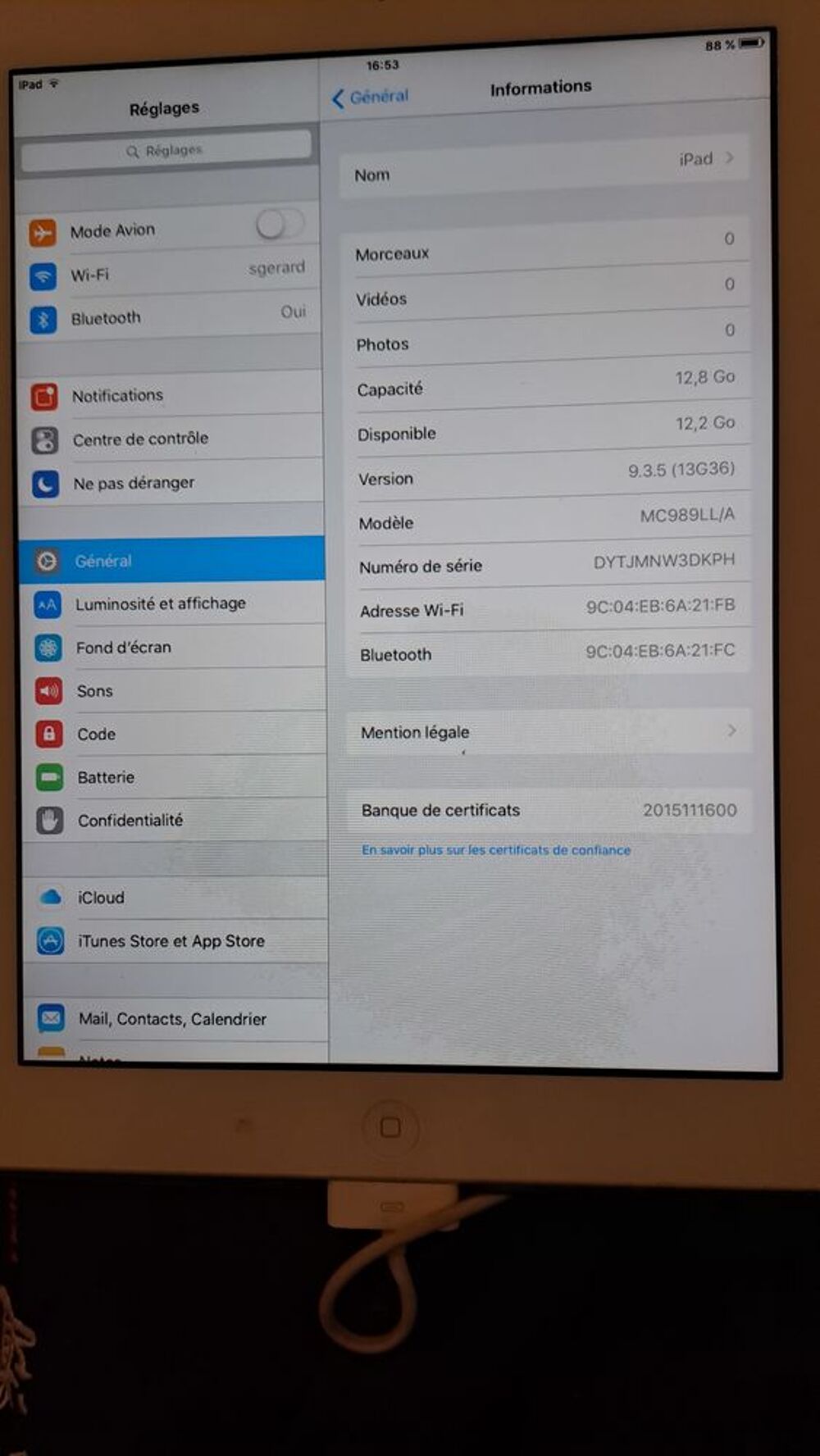 Tablette IPAD APPLE Téléphones et tablettes