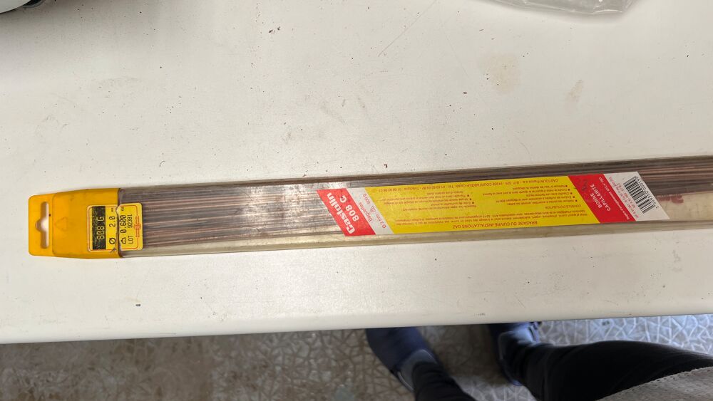 LOT 122 BAGUETTES BRASURE CUIVRE 
Bricolage