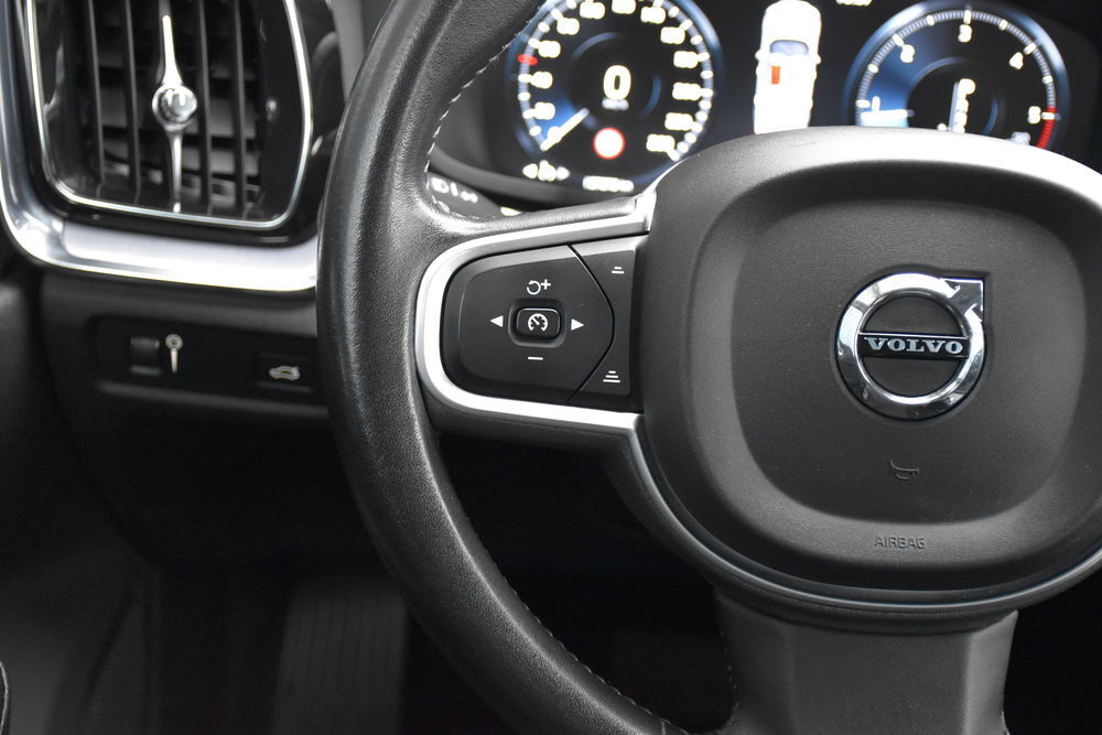 V60 D3 AdBlue 150 ch Geartronic 8 Momentum 2019 occasion 56300 Pontivy