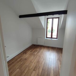  Appartement à louer 2 pièces 44 m²