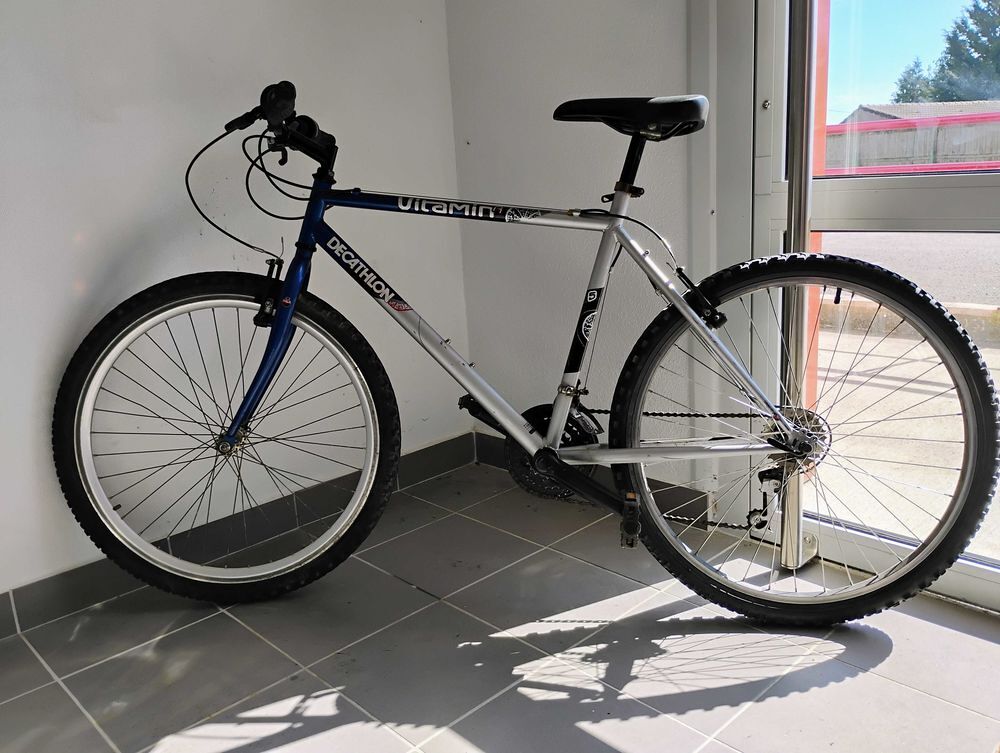 VTT Decathlon 26 pouces Vlos
