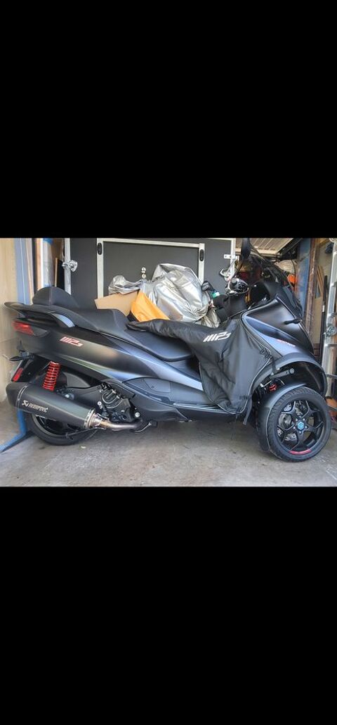 Scooter PIAGGIO 2018 occasion Eysus 64400