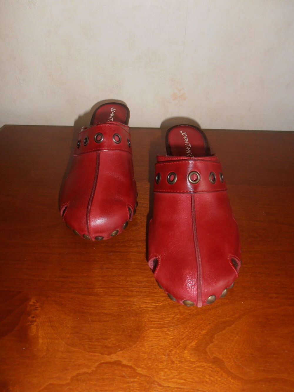 Sabots rouges Chaussures
