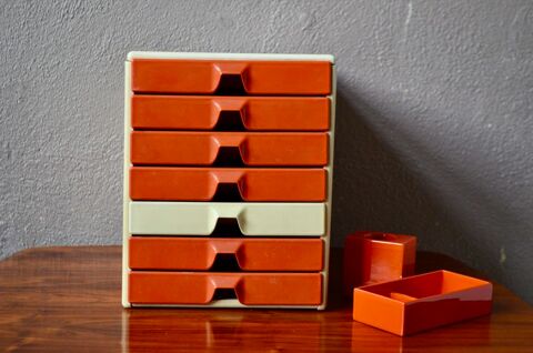 Petit meuble d'atelier ou de bureau  tiroir Casier Classeur 115 Wintzenheim (68)