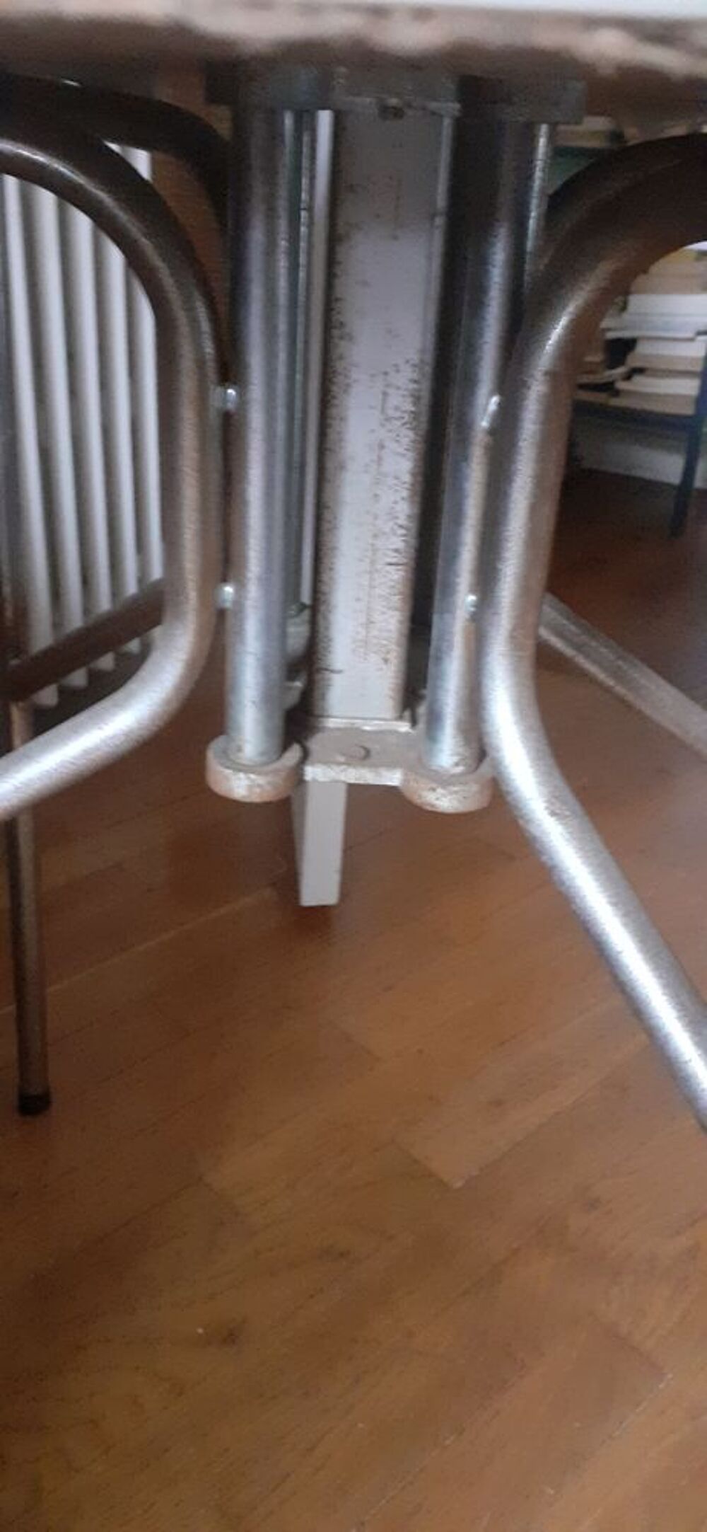 Table en formica ann&eacute;es 60 Meubles