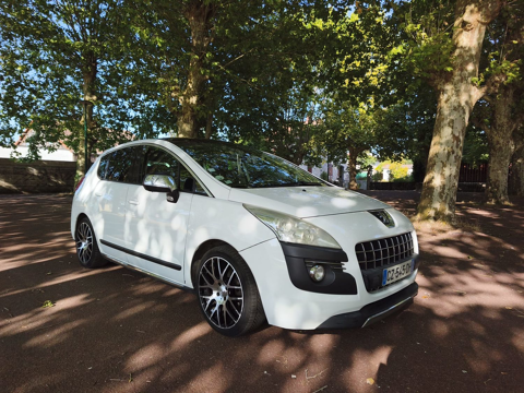 Peugeot 3008 1.6 HDi 114cv 2013 occasion Villecerf 77250