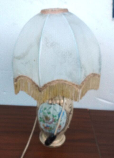 Lampe de chevet AN 70 en céramique décor fleur liserêts or 30 Castries (34)