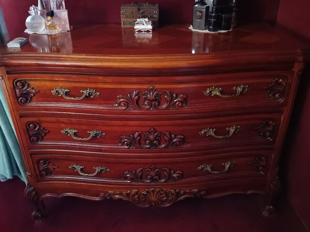 Chambre a coucher +matlelas Meubles