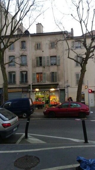  Appartement à louer 2 pièces 42 m²