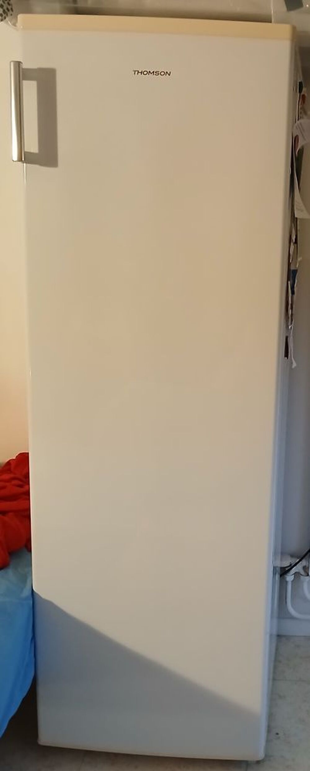Cong&eacute;lateur armoire THOMSON Electroménager