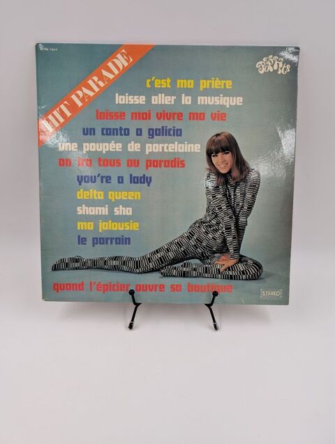 Vinyle 33 tours Hit Parade (C'est ma Prire, Laisse aller..) 5 Vulbens (74)