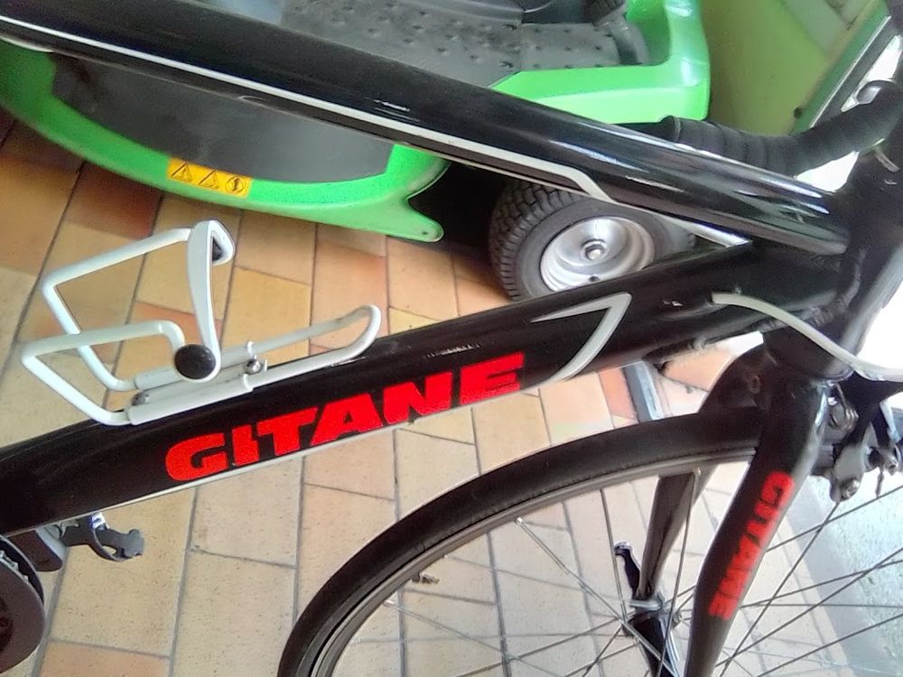 1 v&eacute;lo Gitane noire d' occasion Vélos