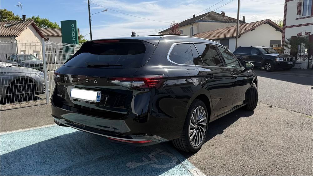 Superb Combi 1.5 TSI 204 ch Hybride Rechargeable PHEV DSG6 Selection 2024 occasion 40100 Dax