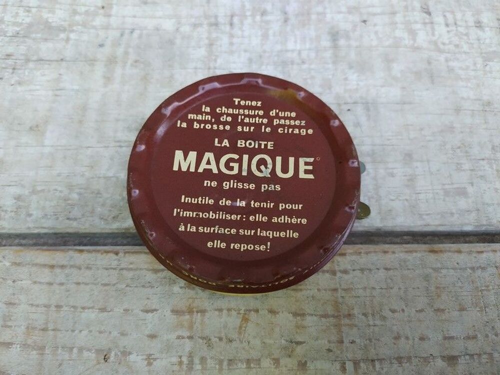 Anciennes Boites Publicitaires Cirage Solibrille 