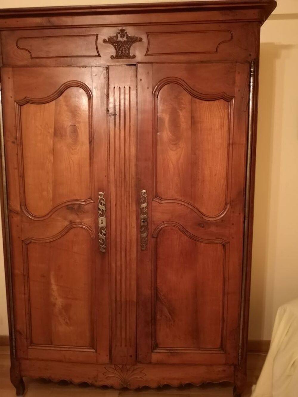 
Armoire normande ancienne.d&eacute;montable 
Meubles