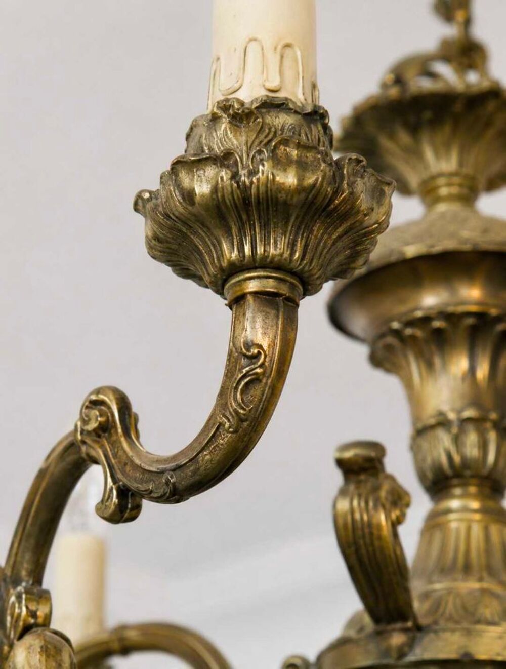 Lustre ancien en bronze 8 lumi&egrave;res €" Style Louis XV €" Excellent &eacute;tat Décoration