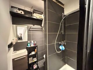  Appartement à louer 1 pièce 28 m² Bagnolet