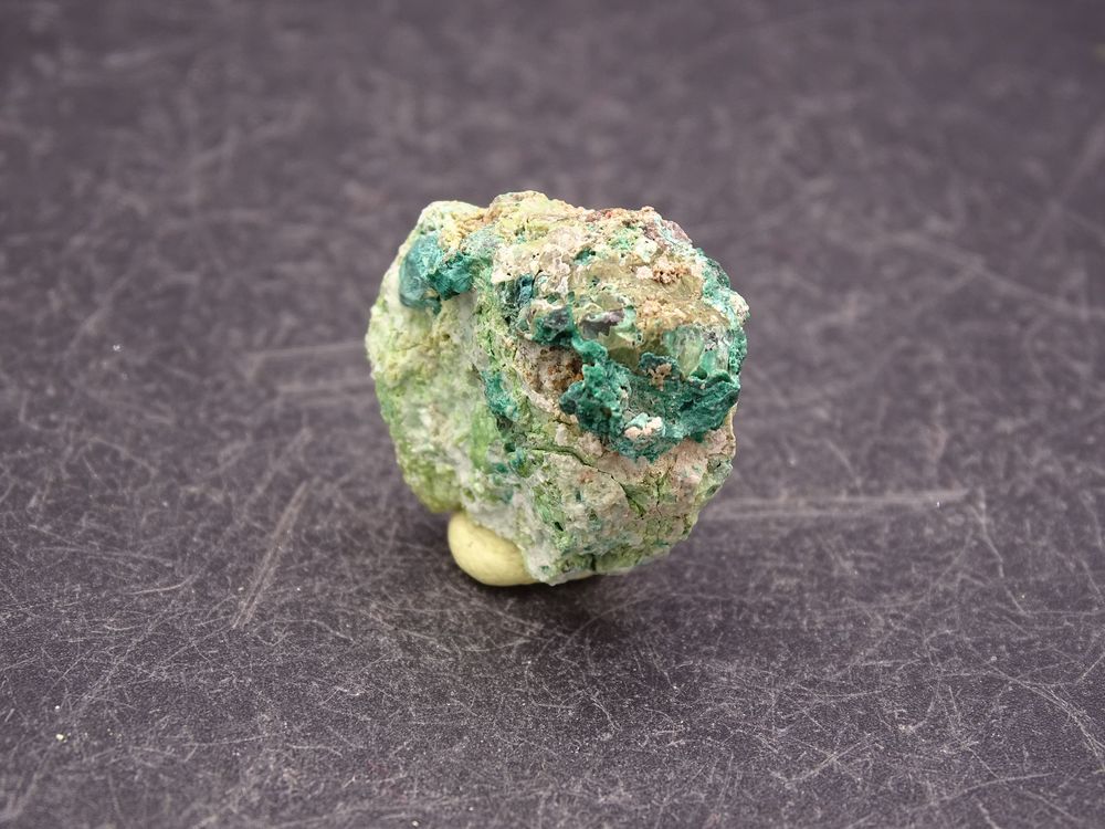 Bournonite Pruni&egrave;res,La Mure Is&egrave;re France 11gr 23 x 21 x 13 