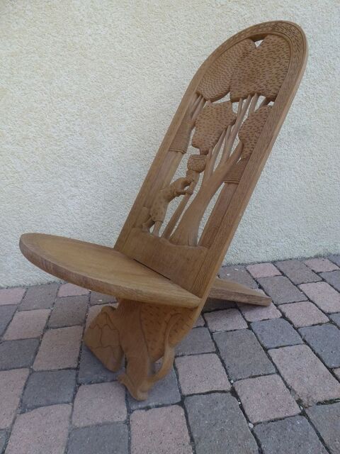 Chaise neuve en bois exotique sculpt� 0 Saint-Geoire-en-Valdaine (38)