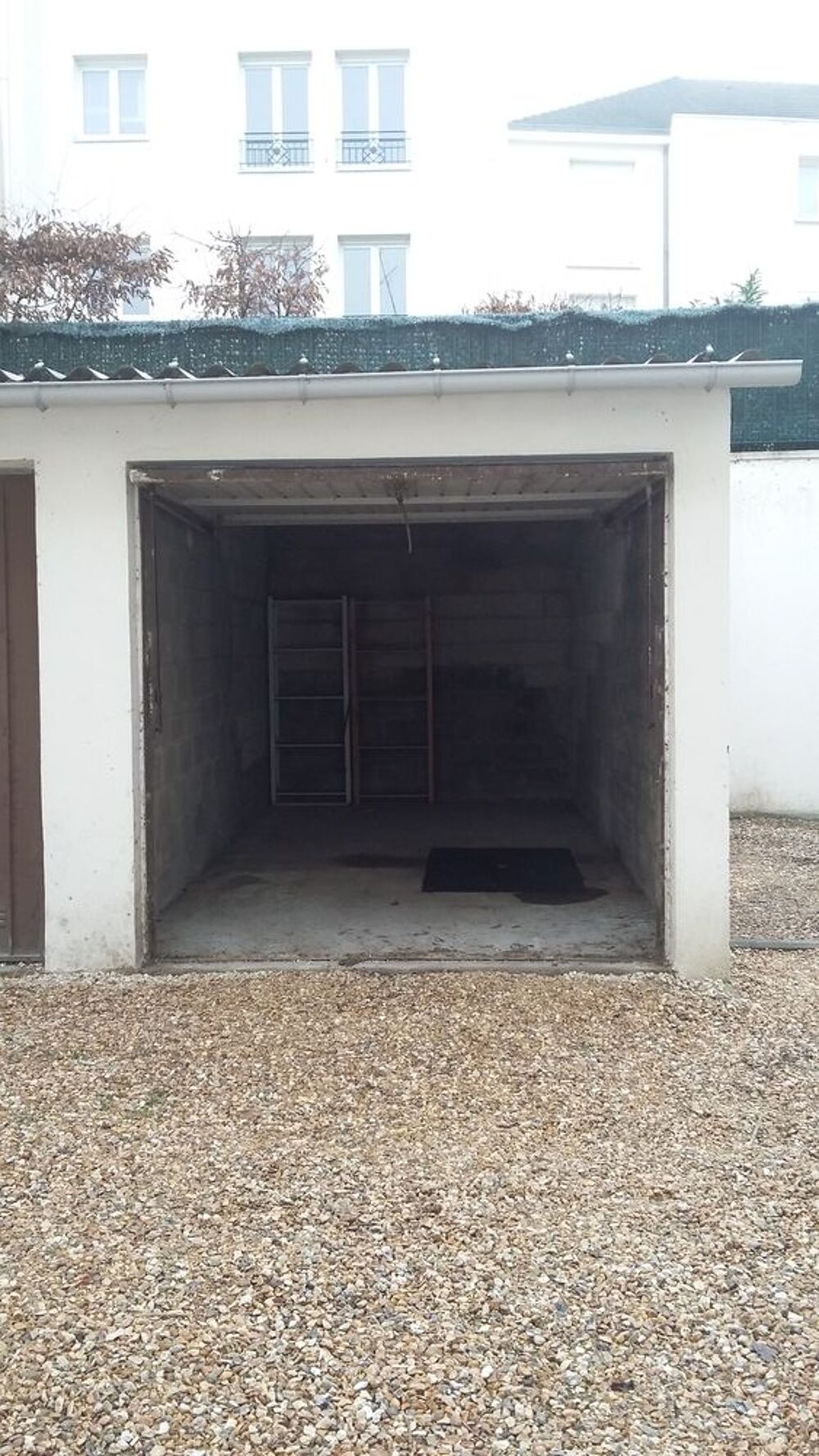 Location Parking/Garage Box privé sécurisé Herblay