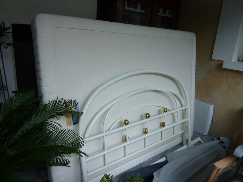 lit 140 x 200 complet Meubles