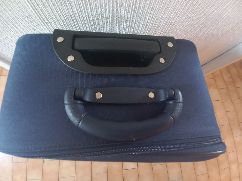 Valise "48"h, peut passer en bagage cabine Maroquinerie
