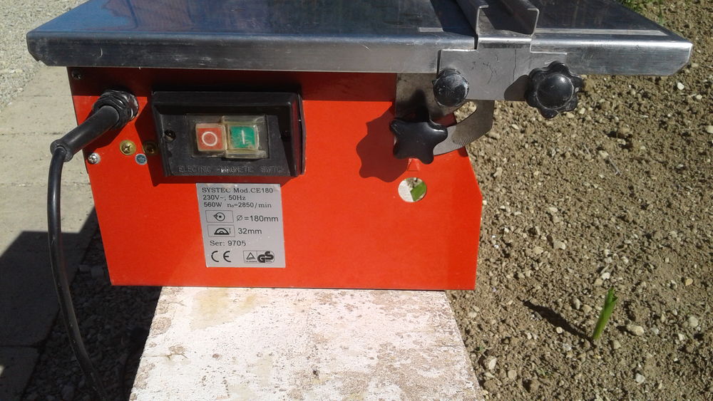 carrelette &eacute;lectrique &agrave; eau Bricolage