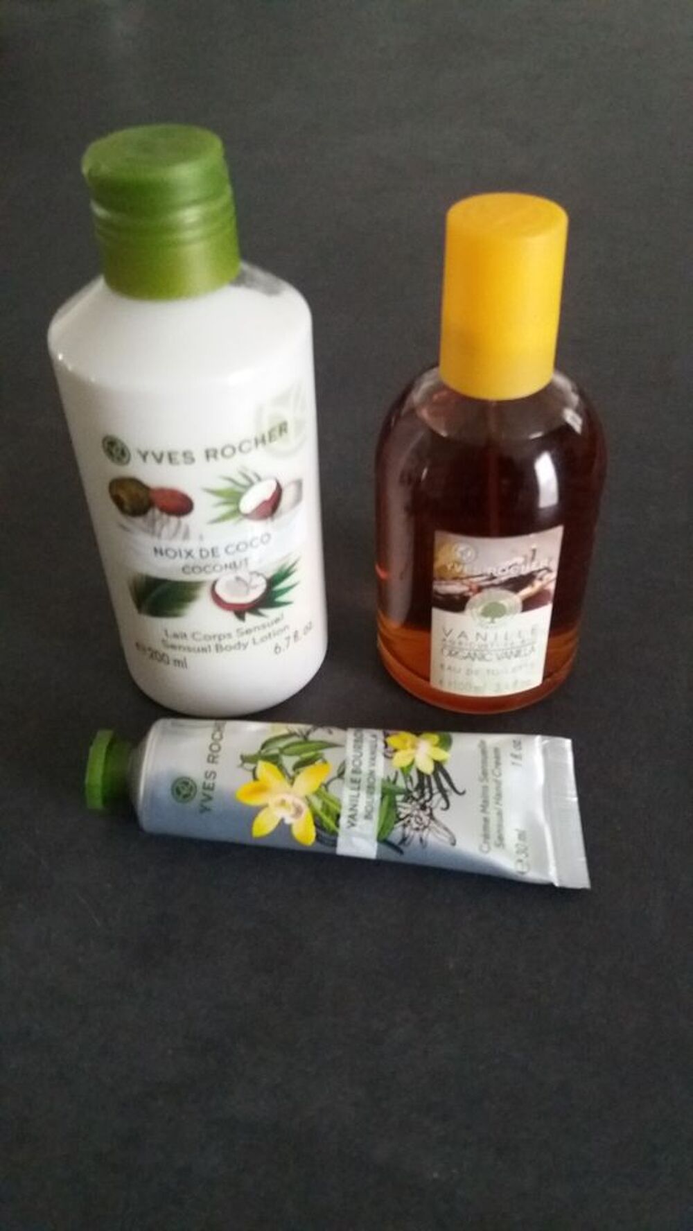 Lot cosm&eacute;tiques - Yves Rocher (Neuf) Bijoux et montres