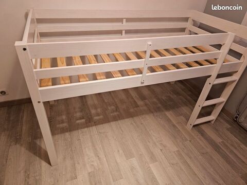 Lit enfant sur�lev� 62 Templemars (59)