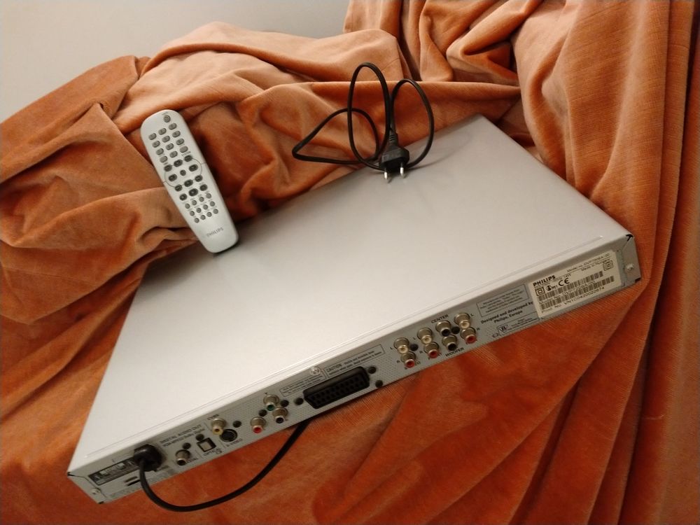 Lecteur DVD Philips Argent&eacute; + T&eacute;l&eacute;commande Audio et hifi