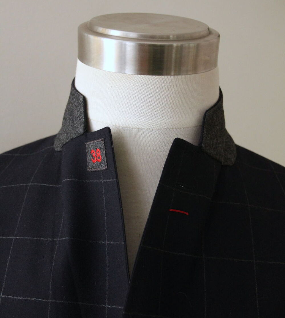 Veste laine marine DANIEL CREMIEUX T.52 Vêtements