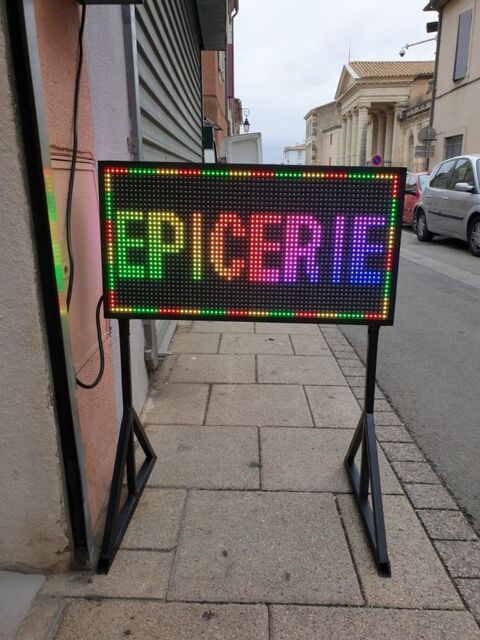 Stop trottoir programmable enseigne lumineuse LED 780 93300 Aubervilliers