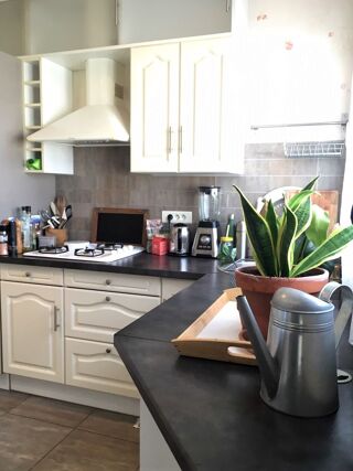  Appartement à louer 3/4 pièces 66 m²
