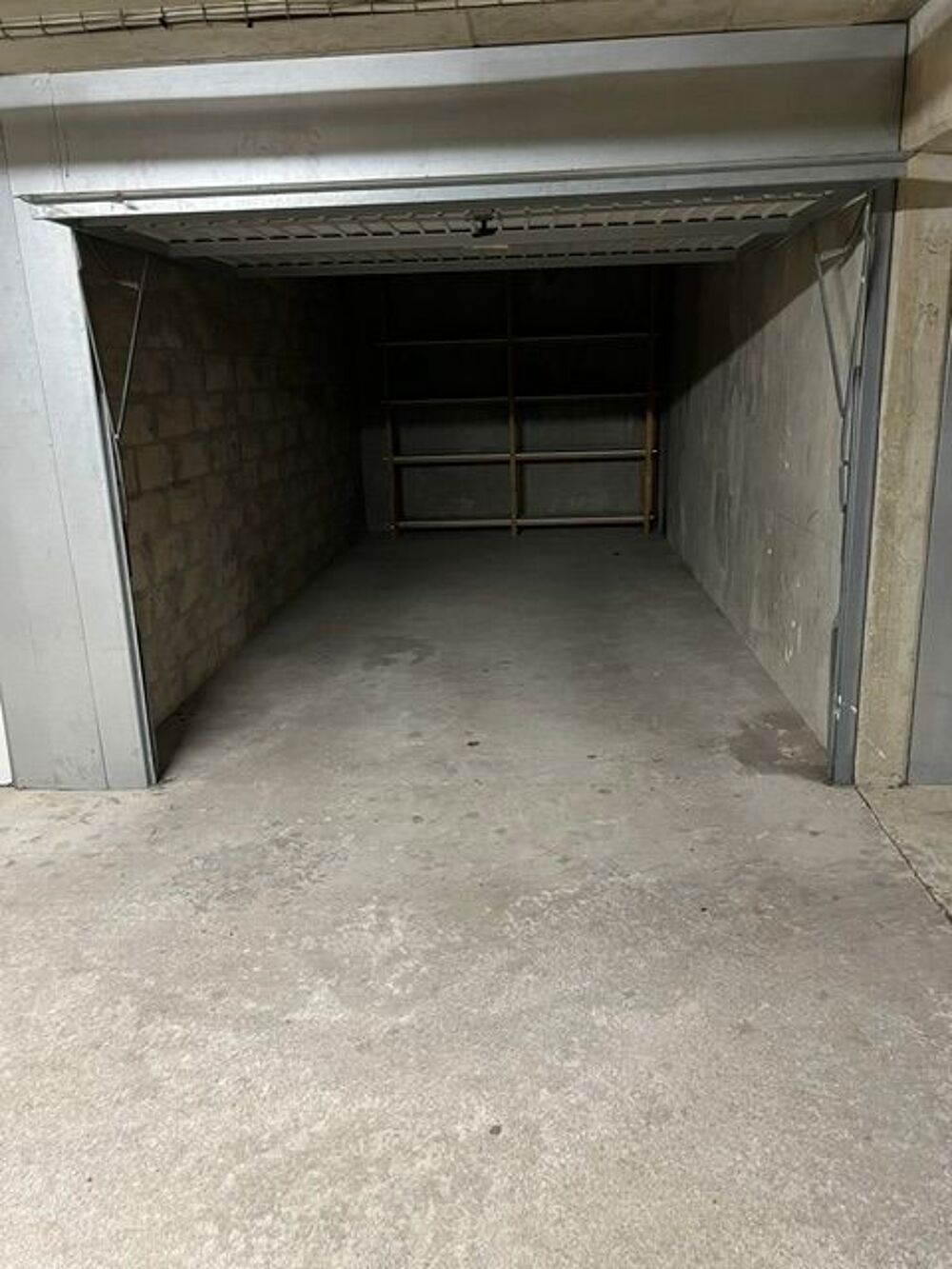 Vente Parking/Garage BOX FERME ROISSY EN FRANCE Roissy-en-france