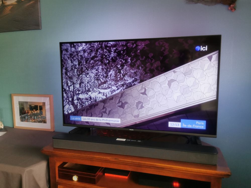 
TV Philips 43PUS7906 Ambilight 4K UHD Smart TV Photos/Video/TV