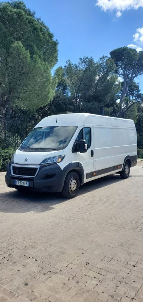 Peugeot Boxer BOXER VITRE 435 L4H2 BLUEHDI 130 PRO 2019 occasion Nîmes 30000