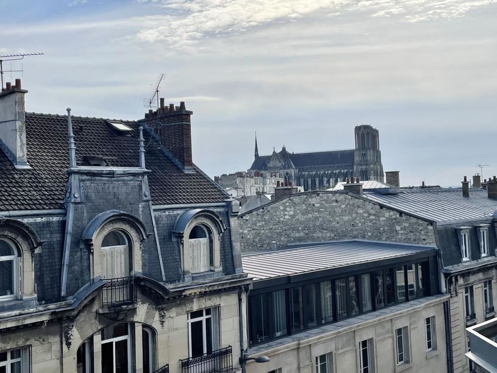 Vente Appartement Appartement 4 pièces dernier étage Reims