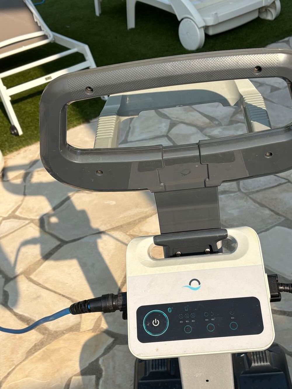 Robot piscine Domplin S 300 (Maytrics) Jardin