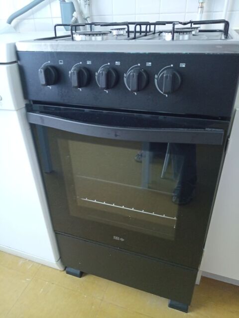 Cuisiniere Gaz  ou  Butane 90 Vichy (03)