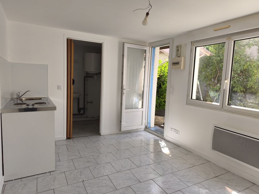 Location Appartement REIMS PROCHE IUT et FAC STUDIO Reims