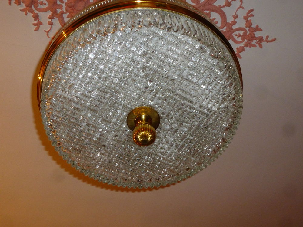 Plafonnier &Eacute;l&eacute;gant Dor&eacute; avec cristal Taill&eacute; Meubles