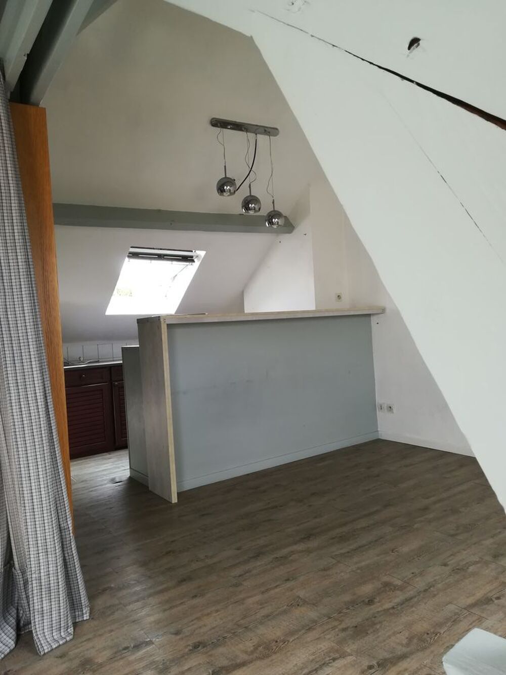 Location Appartement NOYON AGREABLE STUDIO Noyon