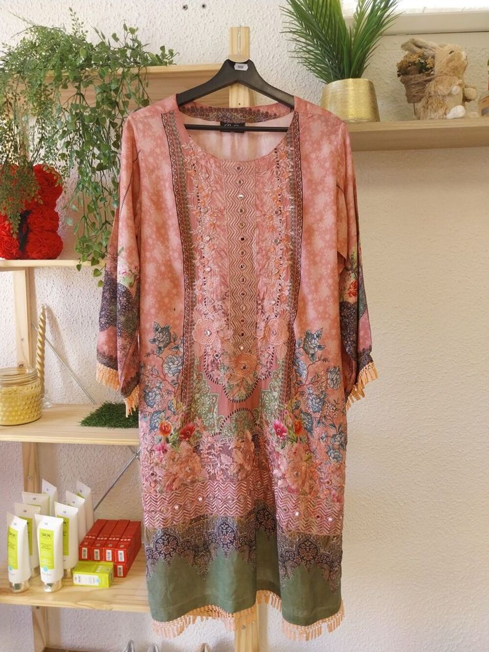 LOT mixte femme +60 pi&egrave;ces ? NEUF (avec et sans &eacute;tique) Vêtements