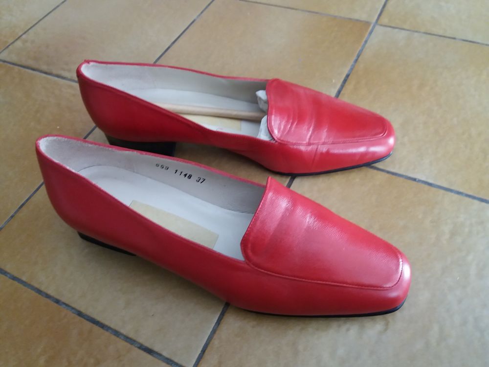 Escarpins TED LAPIDUS 37 Chaussures