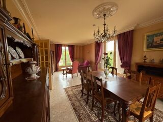  Maison à vendre 8 pièces 166 m²