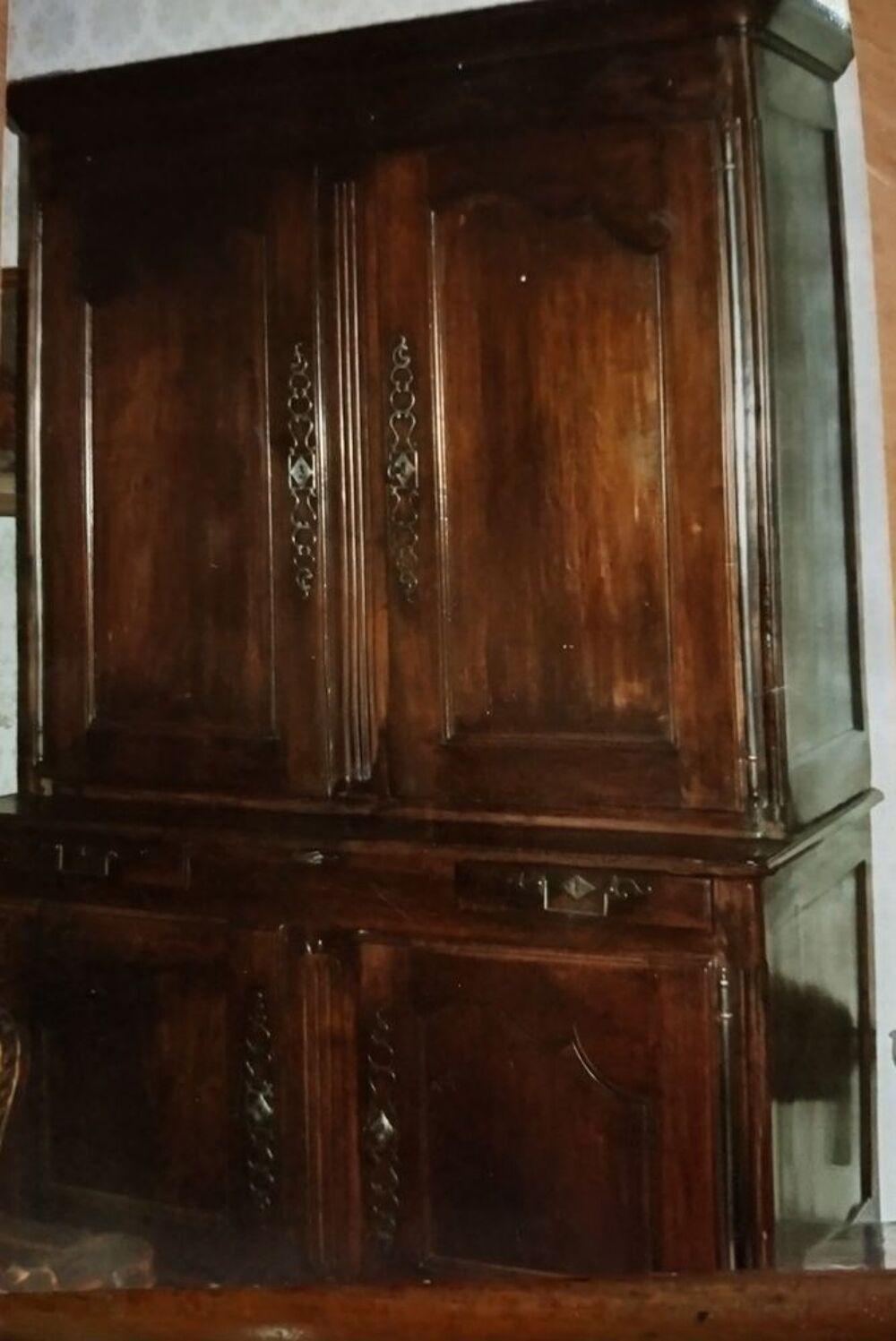 Bahut bordelais ancien Meubles