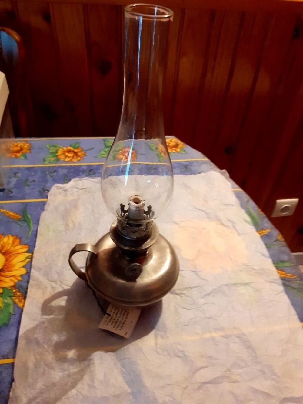 Lampe &agrave; p&eacute;trol en &eacute;tain Décoration